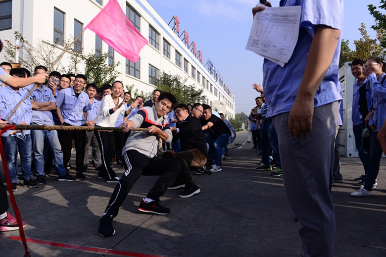 凝聚合力 共享欢乐 ---华体会公司第十五届运动会隆重举行